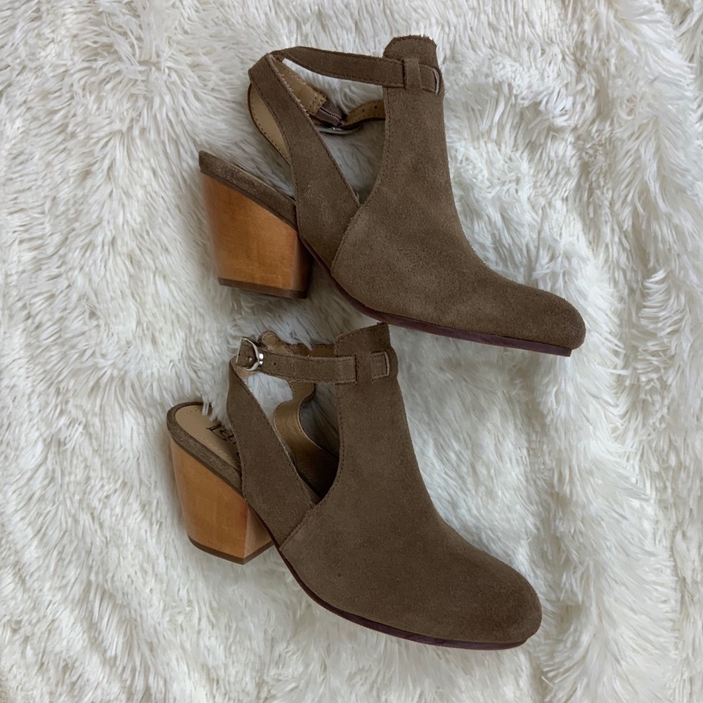 Anthropologie Latigo Suede Booties